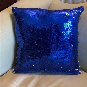 Blue/silver sequin decorative pillow